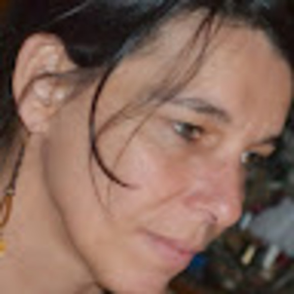 Meet your Posher, Louise - Picture 1 of 1